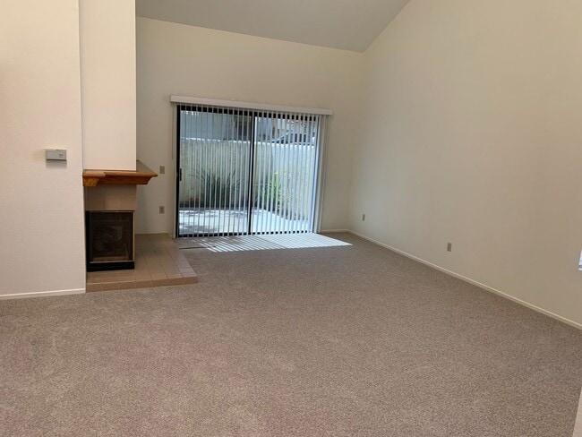 Foto del edificio - Light & Bright Mission Ridge Condo