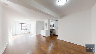 Building Photo - 20 Beekman Pl