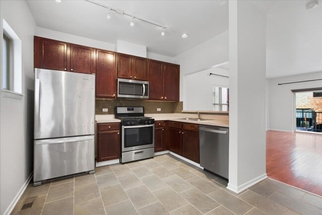 Foto del edificio - 4530 S Woodlawn Ave