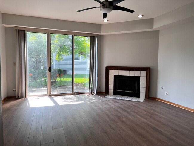 Foto del edificio - 1149 Regency Dr