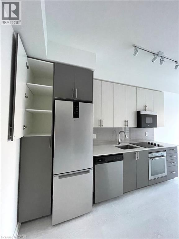 Photo du bâtiment - 415 Main St W