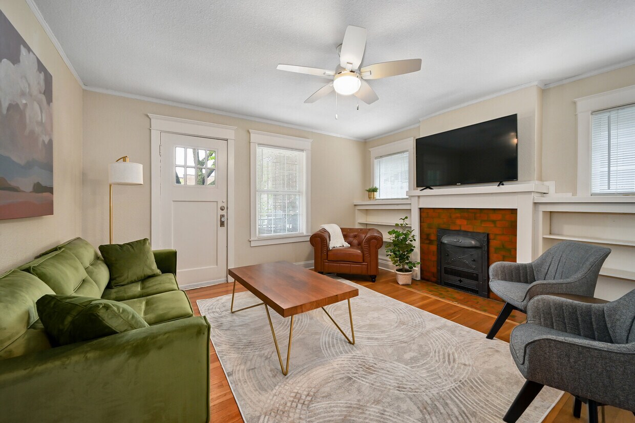Foto principal - 3241 Gillham Rd