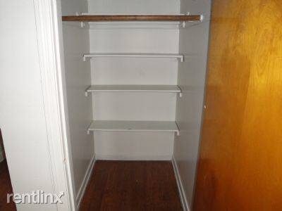 Building Photo - 1 br, 1 bath Apartment - 7722 S Ridgeland Ave