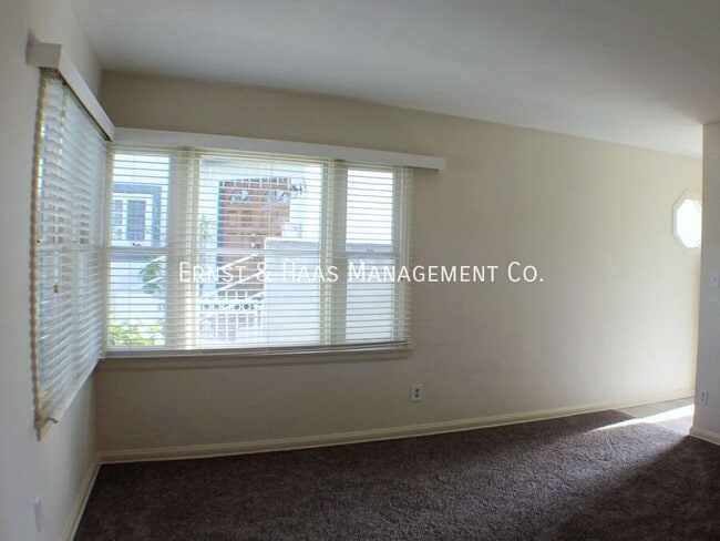 Foto del edificio - 3223 Lemon Ave