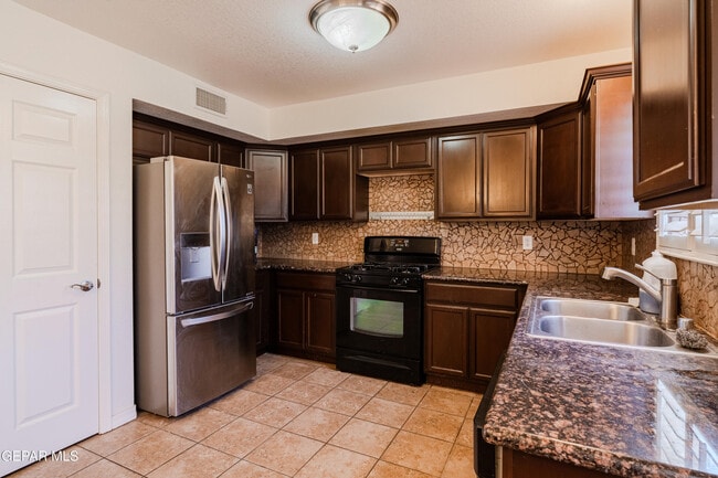 Foto del edificio - 3178 Blue Dirt Cir