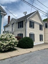 Building Photo - 9 Washington Ave