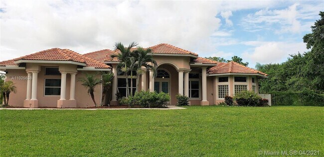 Building Photo - 13577 52nd Ct N