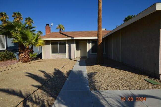 Foto del edificio - 4354 Thorndale Pl
