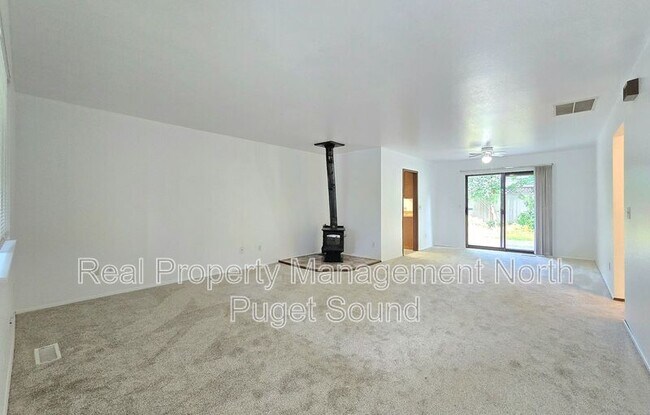 Foto del edificio - 9033 244th St SW