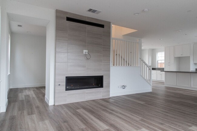 Building Photo - Home is occupied and not able to be show u...