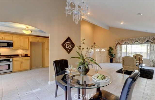 Building Photo - 5824 E Camino Pinzon