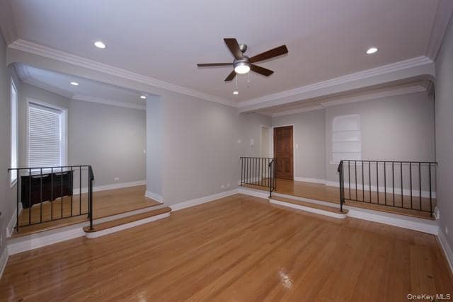 Building Photo - 365 Stewart Ave