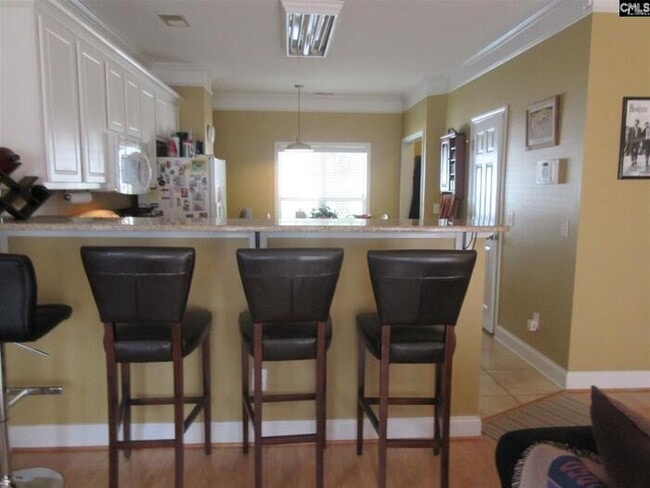 Building Photo - Townhouse for rent