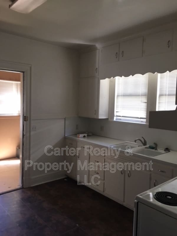 Photo - 3707 Whitland Ave House