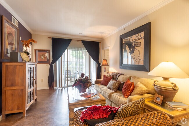 2 HAB, 2 BA - 1,040 ft² - Mission Ranch Apartments