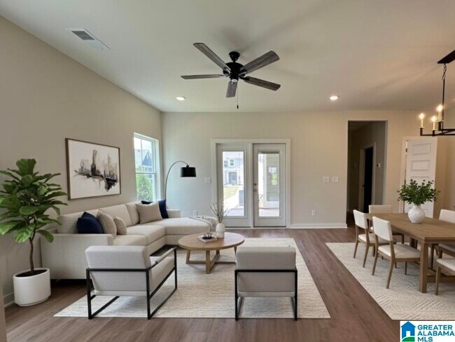 Foto del edificio - 1009 Grand River Blvd W