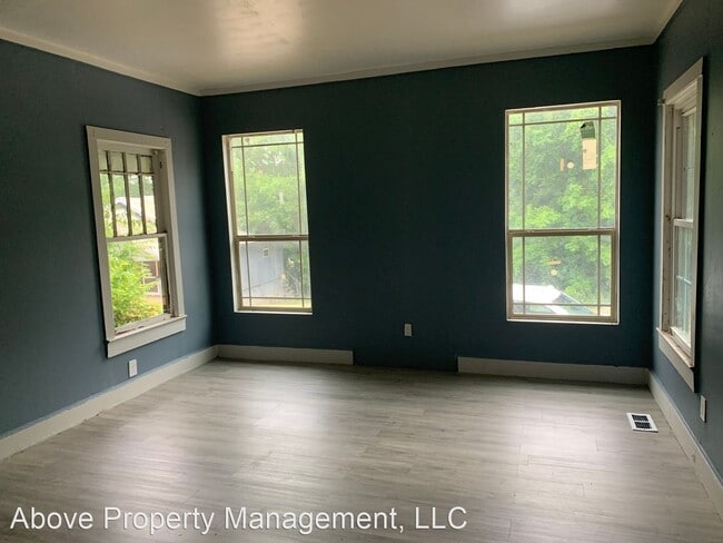 Building Photo - 3 br, 2 bath House - 8 Valley Street