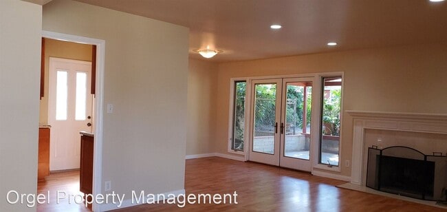 Building Photo - 3 br, 2 bath House - 2914 Naugatuck Avenue