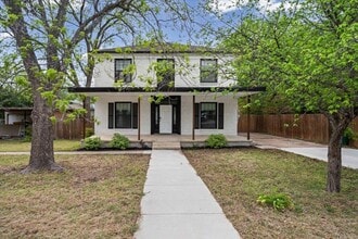 Building Photo - 10302 Aspen St