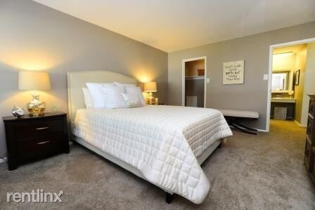 2803 Stanbridge St, Norristown, PA 19401 - Condo for Rent in