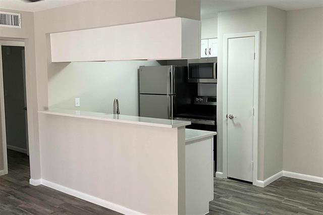 Foto del edificio - 6011 Interstate Hwy