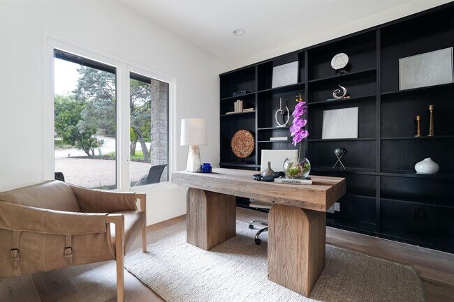 Foto del edificio - 1716 Bartoncliff Dr