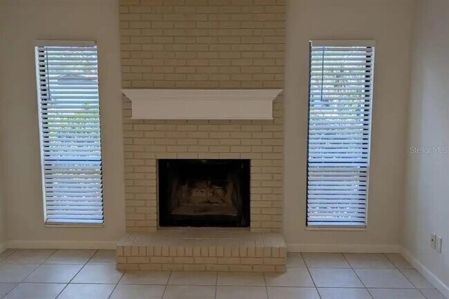 Foto del edificio - 6033 NW 33 St