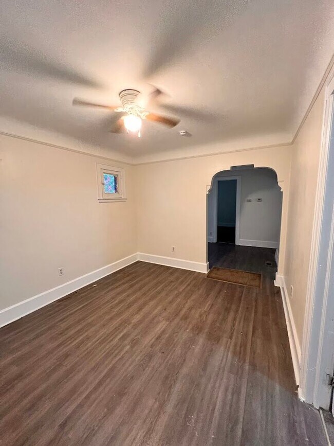 Building Photo - 14541 Kentfield St - For Rent!