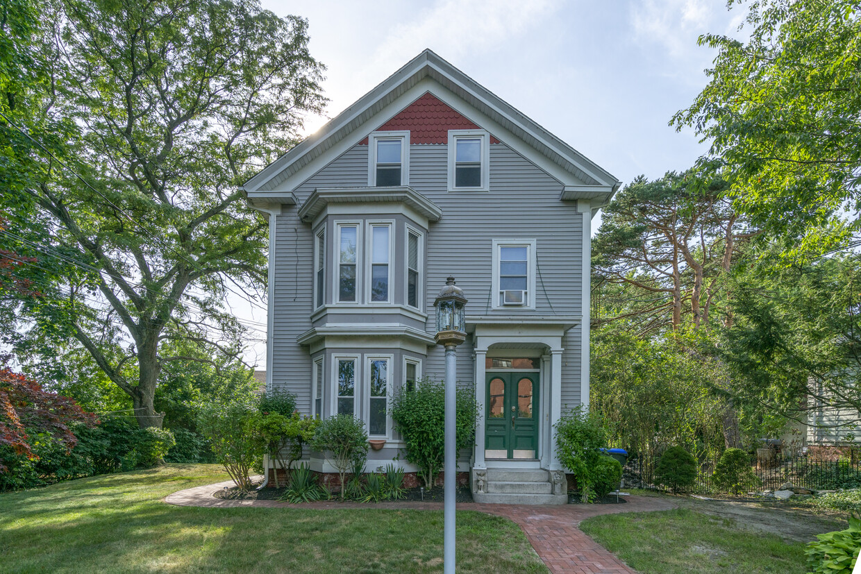 Front Exterior - 590 River Ave