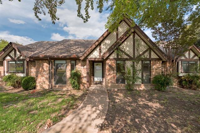 Building Photo - 2304 McCoy Ct