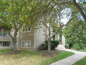 Building Photo - 4982 Dorsey Hall Dr