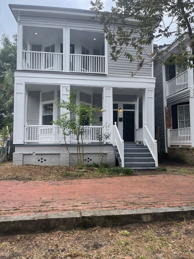 Building Photo - 405 E Duffy St