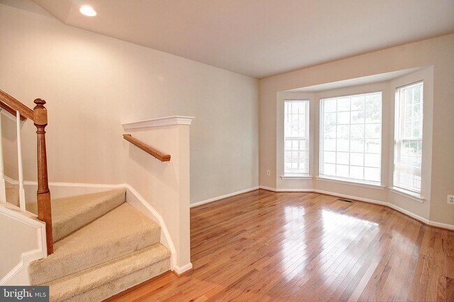 Foto del edificio - 9538 Kingston Pl