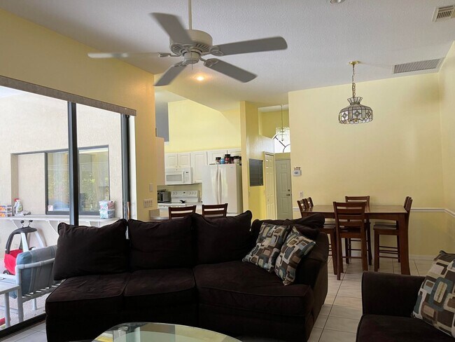 Building Photo - Annual Rental