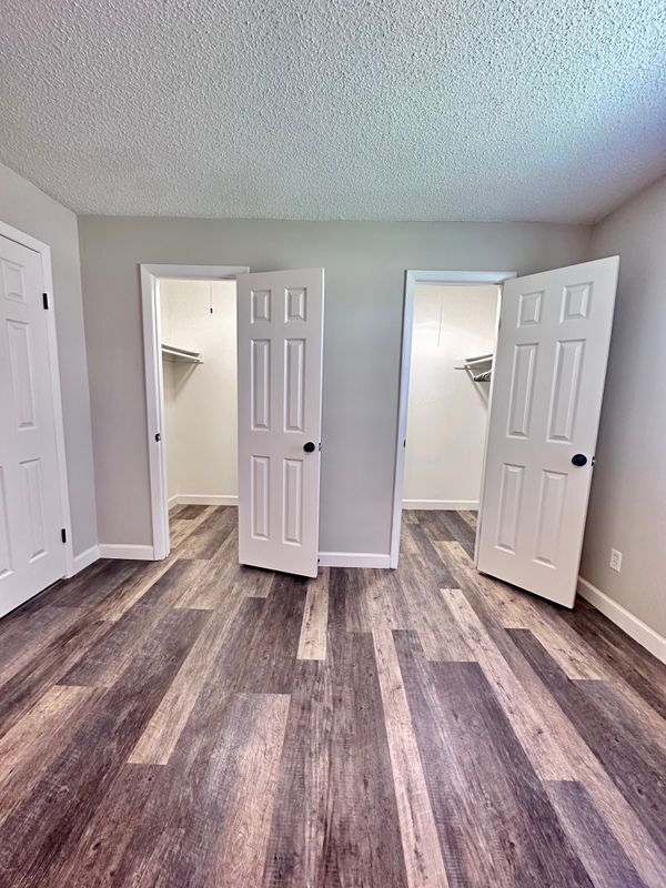 Building Photo - 7512 Bolanos Ct