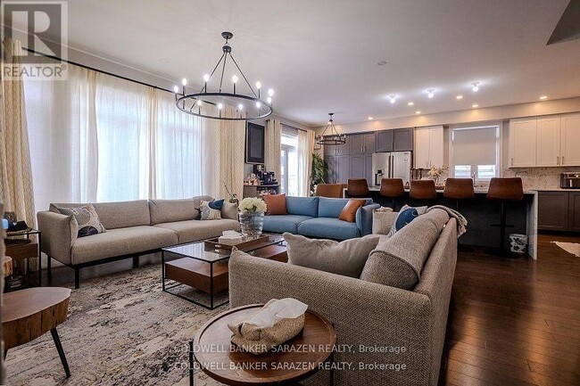 Building Photo - 788 Wooler Pl