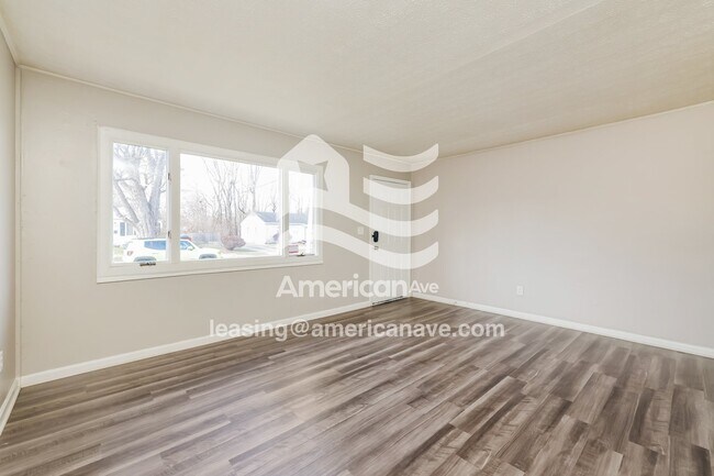 Foto del edificio - 1818 Springmont Ave