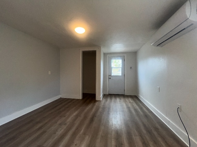 Foto del edificio - 1713 29th St W