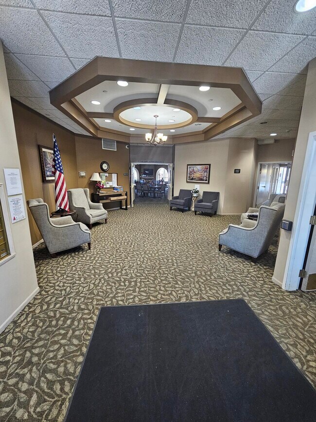 Foto del edificio - Broadway Court Senior Apartments