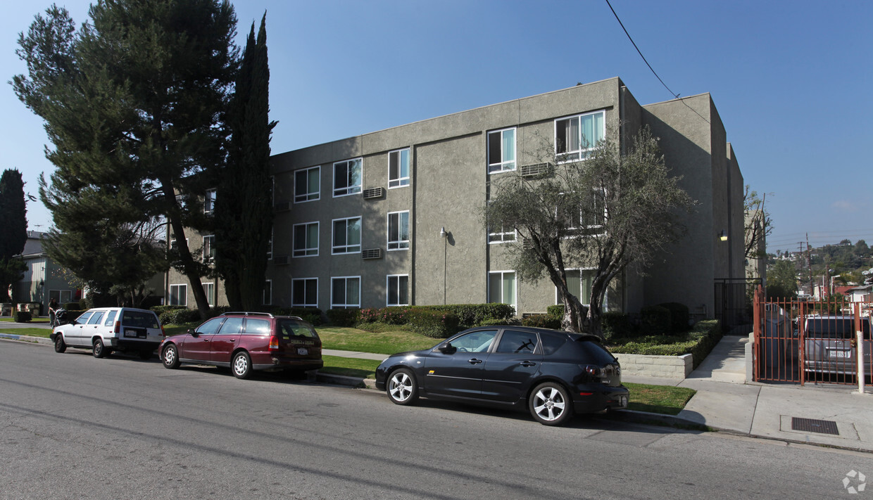 Primary Photo - Tres Lomas Garden (62+ Senior Community)