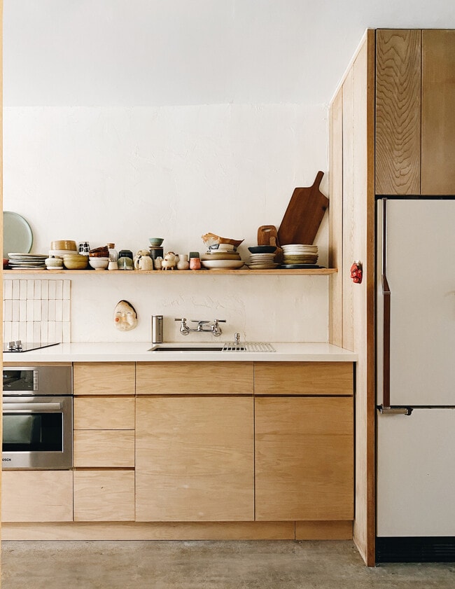 Building Photo - 1700 Makiki St