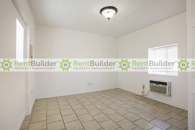 Foto del edificio - 211 Atlantic Ave SW