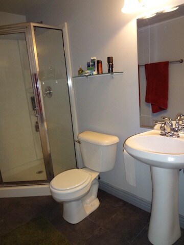 Foto del edificio - Beautiful 3 bed with 1 Car Garage