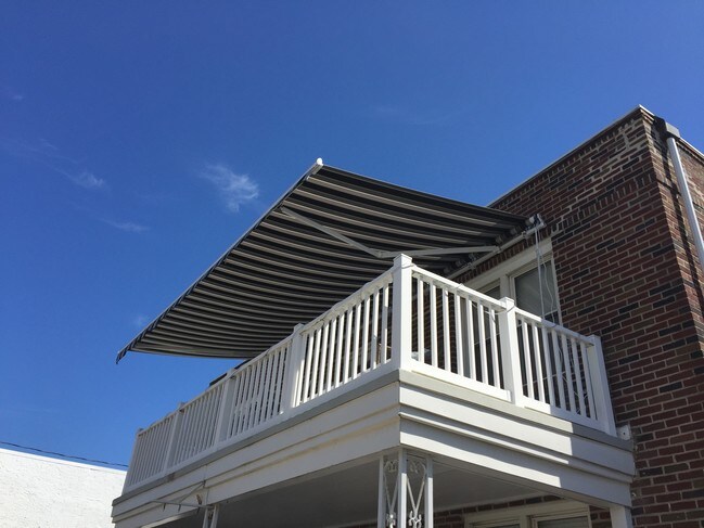 View of deck with retractable awning - 7 S Avolyn Ave