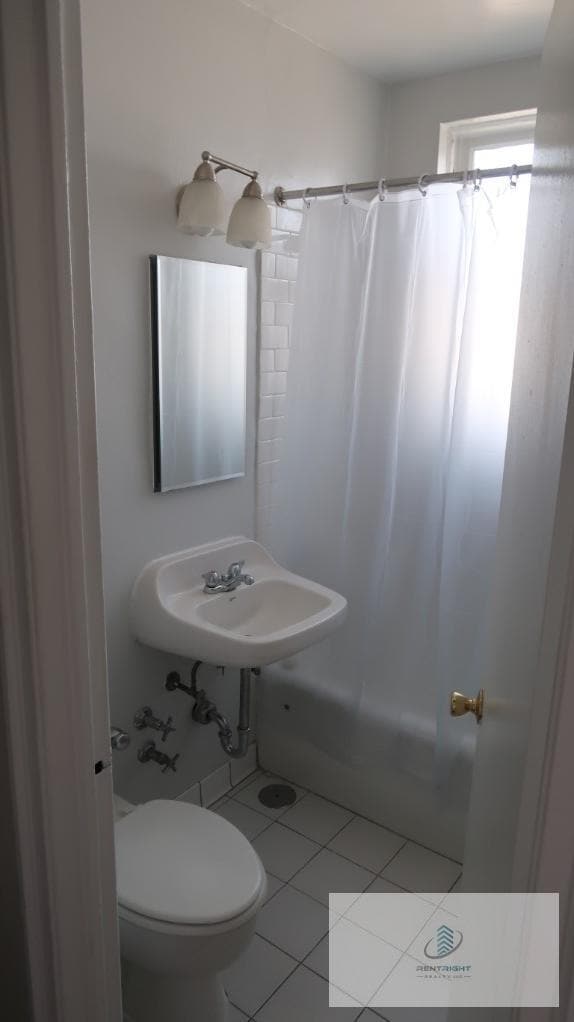 Foto del edificio - 534 W Stratford Pl