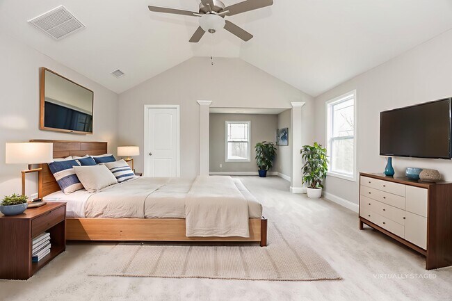 Foto del edificio - 1192 Black Oak Cir