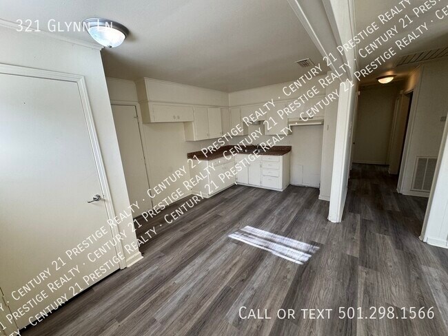 Foto del edificio - 321 Glynn Ln
