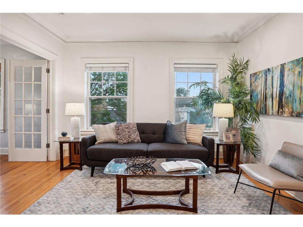 Primary Photo - 2521 Humboldt Ave S