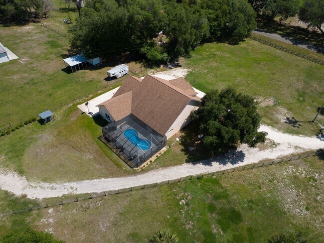 Building Photo - 3 br, 2 bath House - 7512 SE CR 346