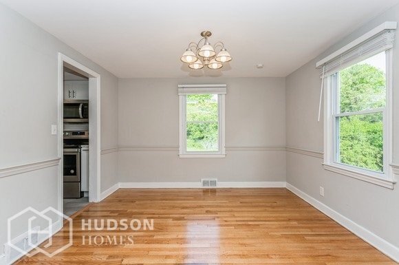 Building Photo - NOW AVAILABLE! - 100 Matthew Dr, Stratford...